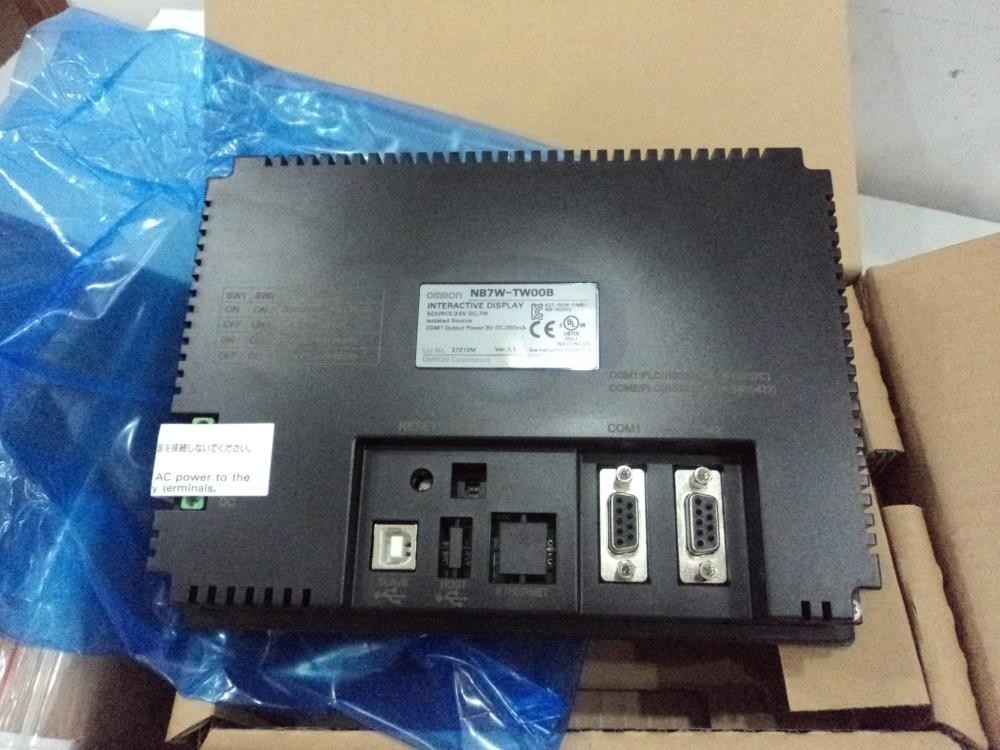 Exposição larga de NB7W-TW00B Omron, cor TFT, 7