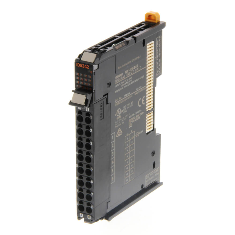 A C.C. programável de Digitas do módulo 8 da expansão do PLC dos controladores da lógica de NX-ID5342 Omron entrou a série de NPN 24 VDC NX