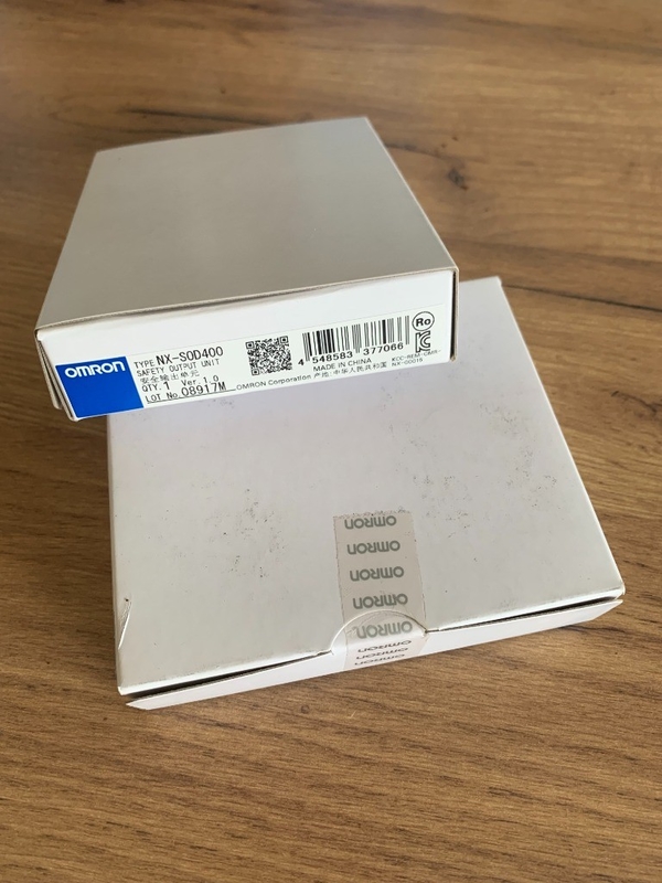 NX-SOD400 Unidade Omron NX 4 saídas de segurança digital PNP 24 VDC, 12 mm de largura