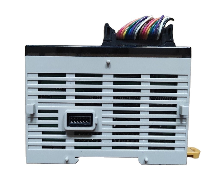 6 4 transistor entrado do PLC CP1E de Omron da saída que afunda a fonte de alimentação de CP1E-E10DT-D 24VDC