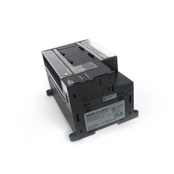 Tensão AC do relé das entradas 16 do PLC Omron 24 da saída do processador central de CP1H-X40DR-A