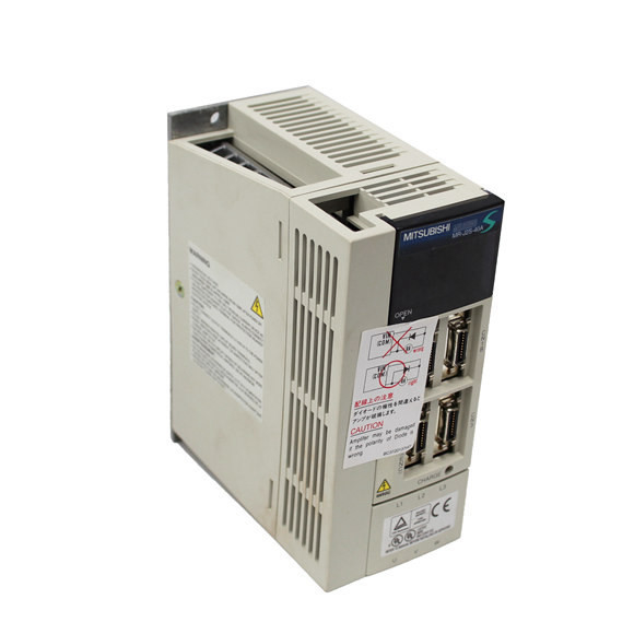 1 movimentação servo Mitsubishi MR-J2S-40A do amplificador da fase 50W para o sistema de controlo do CNC