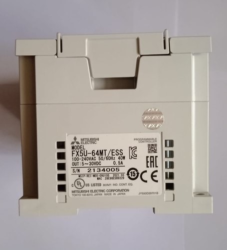 Módulo 100 do PLC do processador central Mitsubishi - 240V série FX5U-64MT/ESS do Q.I.-f da C.A. MELSEC